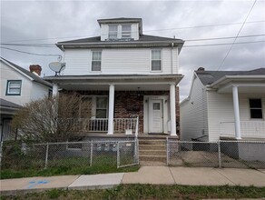 Building Photo - 619 Conrad Ave
