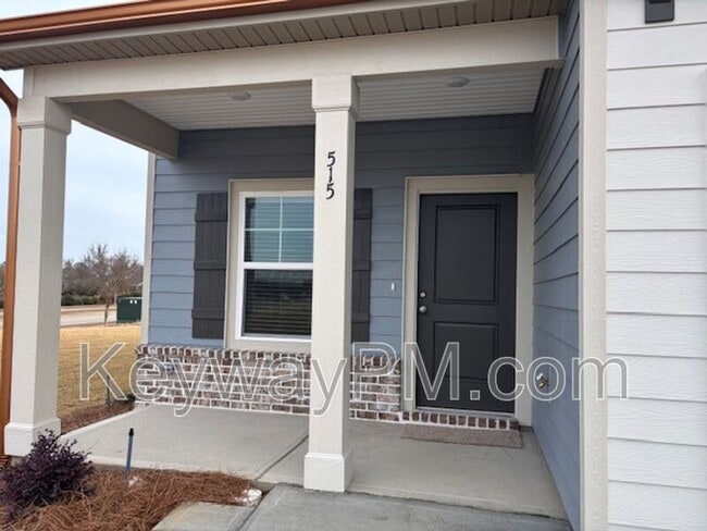 Building Photo - 515 Yuma Ln