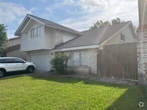 Building Photo - 7711 Del Glen Ln