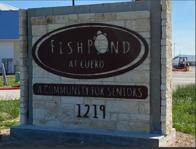 Foto del edificio - Fish Pond at Cuero