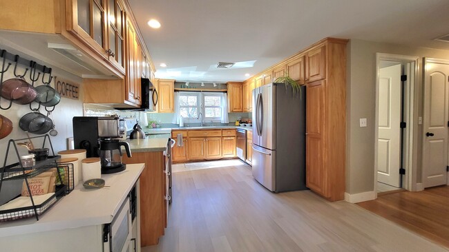 Foto del edificio - 1371 U.S. Rte 1