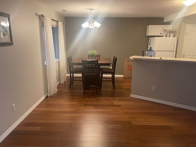 Foto del edificio - Serene & Charming 3 bedroom Home for Rent ...