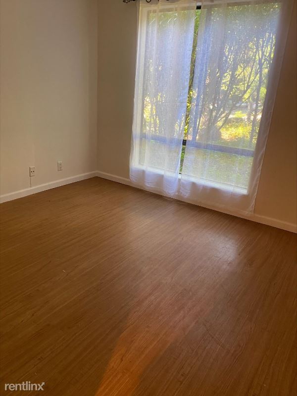 Building Photo - 2 br, 2 bath Condo - 370 N Civic Dr