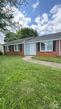 Building Photo - 410 W Arrowood Rd