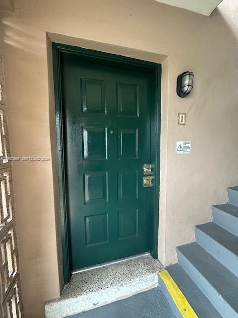 Foto del edificio - 6430 W Flagler St