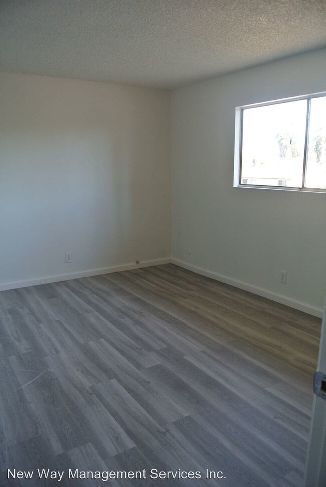 Foto del edificio - 1410 Sycamore Dr