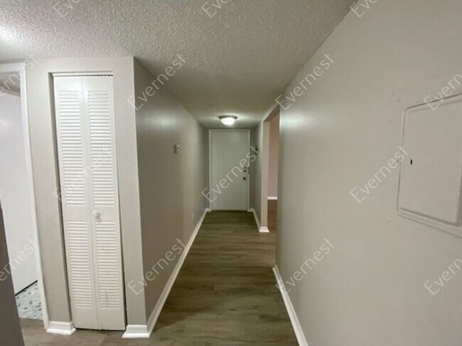 Building Photo - 4455 38th Terrace N