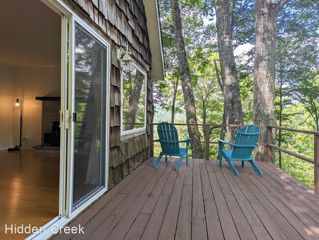 Foto del edificio - 4 br, 2 bath House - 257 Hemlock Hill Road