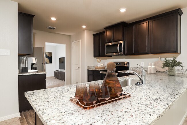 Foto del edificio - 7261 Jebson Pass