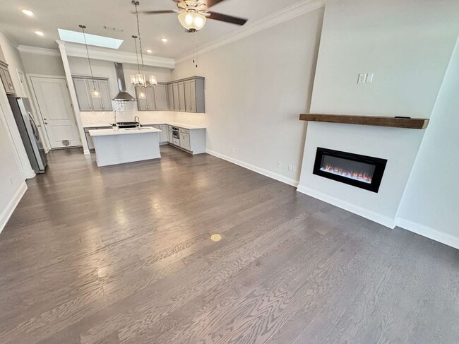 Photo - 671 Stickley Oak Way House