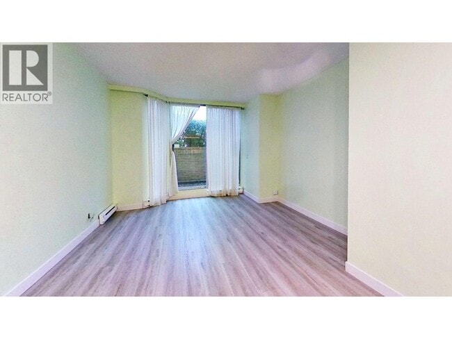 Building Photo - 2668 Ash St