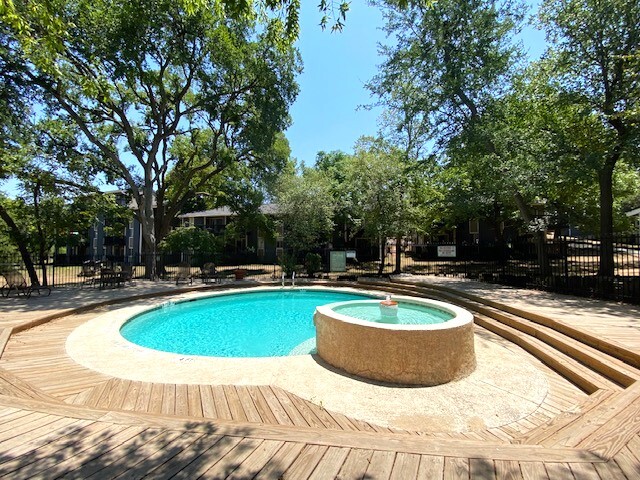 Piscina del Cinturón Verde - Tramor at Oak Run