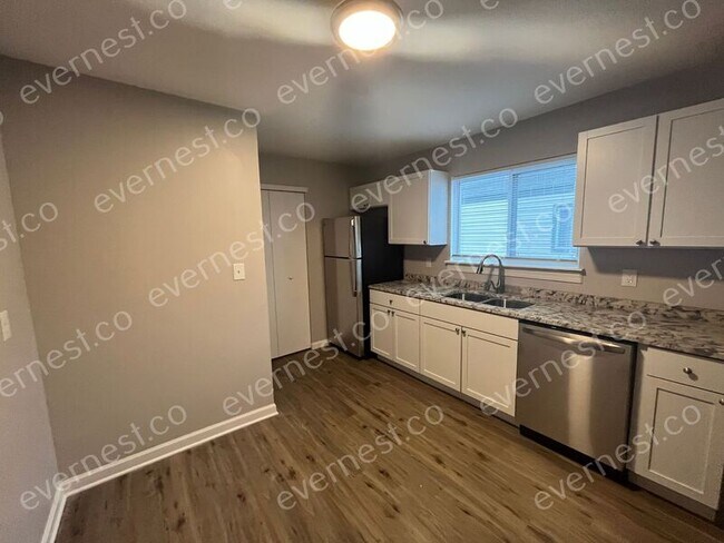 Building Photo - 20761 Gentner St