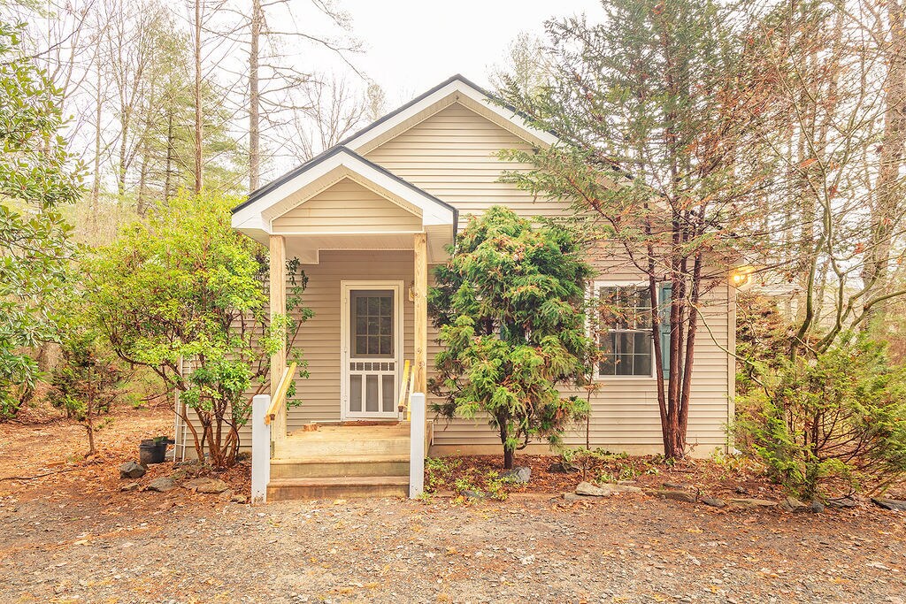 Foto principal - 172 Moffitt Rd