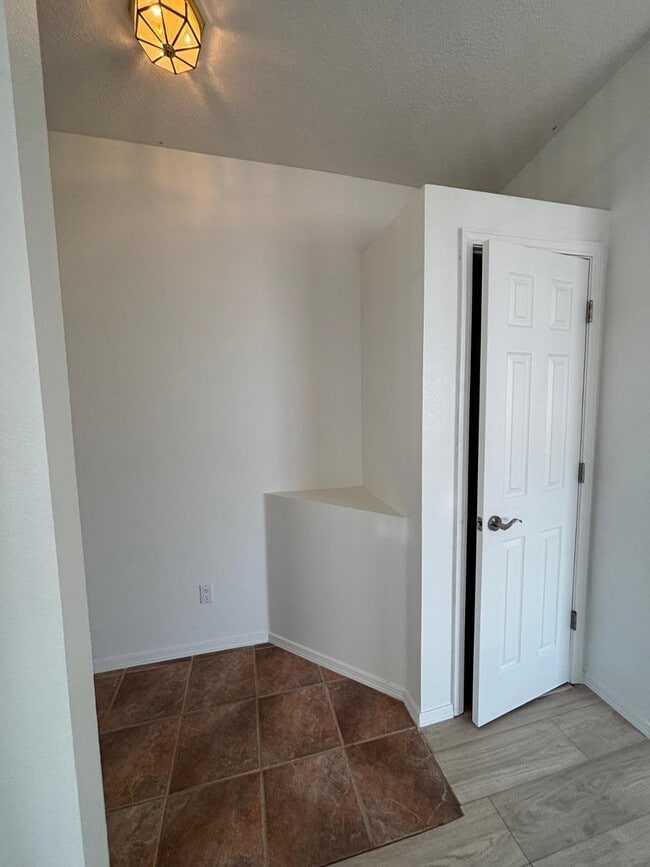 Foto del edificio - 7822 Desert Springs Ct SW