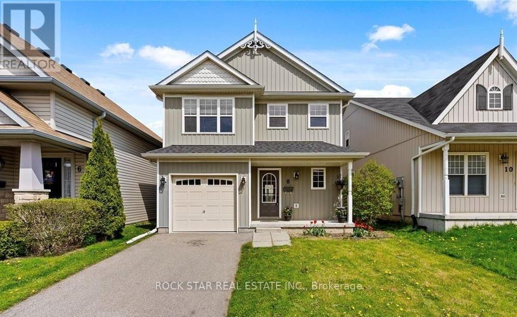 Primary Photo - 8 Chicory Cresent