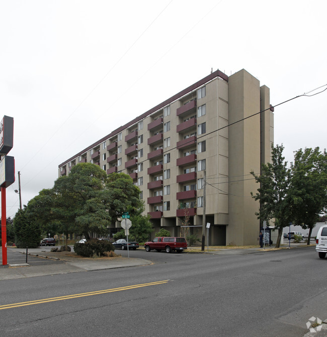 Building Photo - Sellwood Center