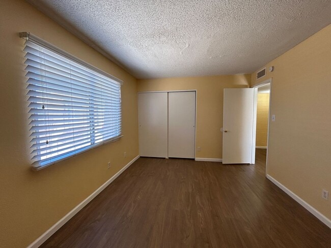 Foto del edificio - 4204 S 47th St
