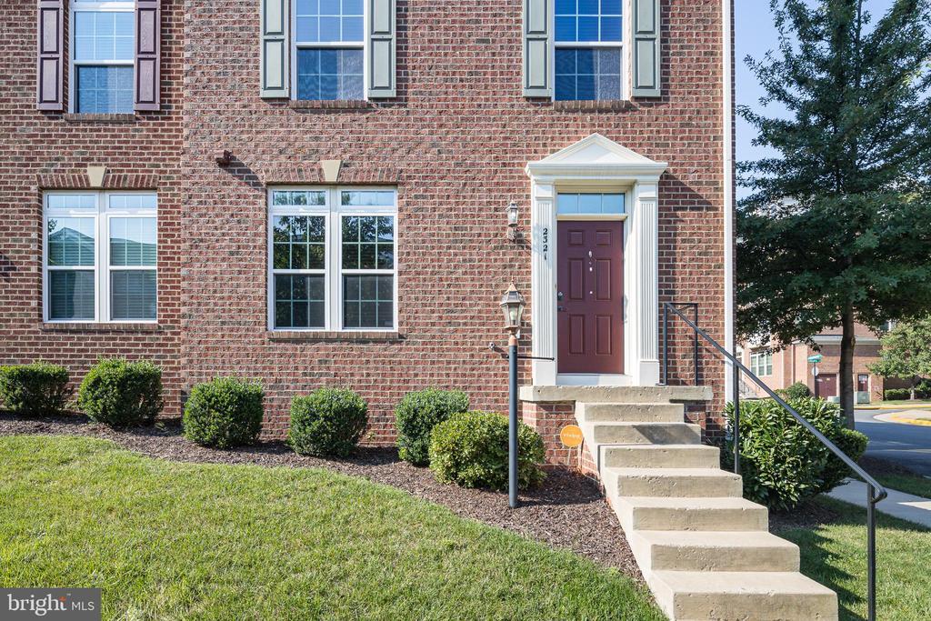 Primary Photo - 2321 Merseyside Dr