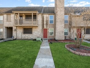 Building Photo - 6456 Kentwick Dr