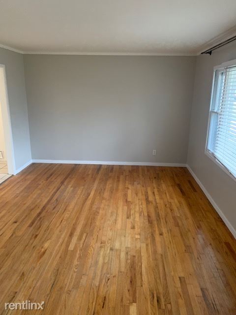 Foto del edificio - 3 br, 1 bath House - 7212 Outlook Ln