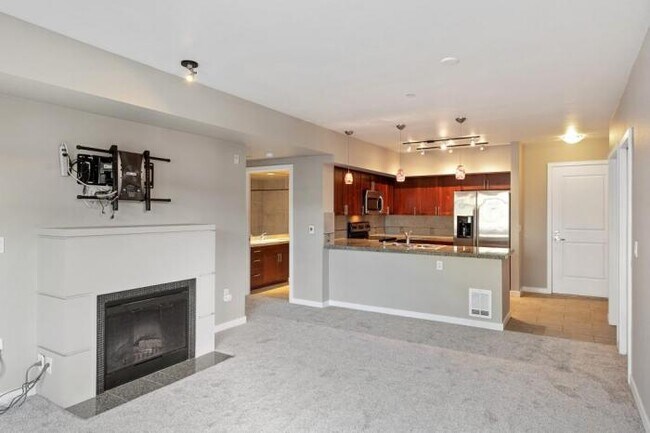 Building Photo - 2 bedroom in Seattle WA 98107