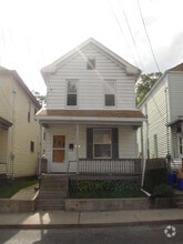 Building Photo - 1124 8th Ave