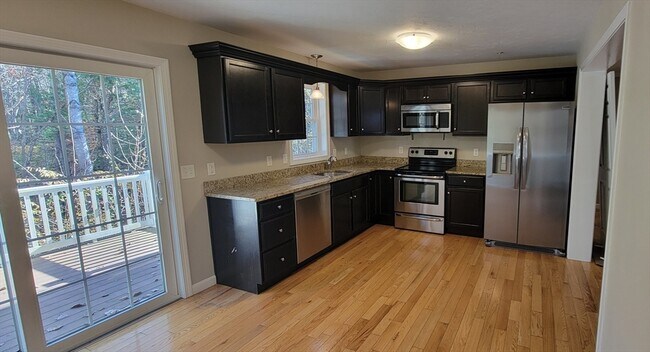 Building Photo - 53 Gatsby Dr