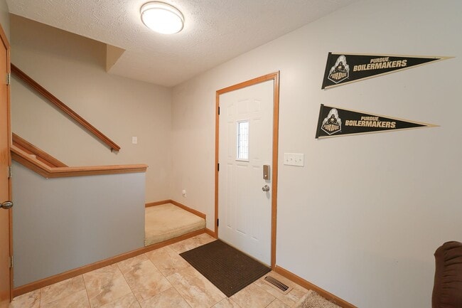 Building Photo - Spacious 4-Bedroom Home with Pond Views & Private Backyard