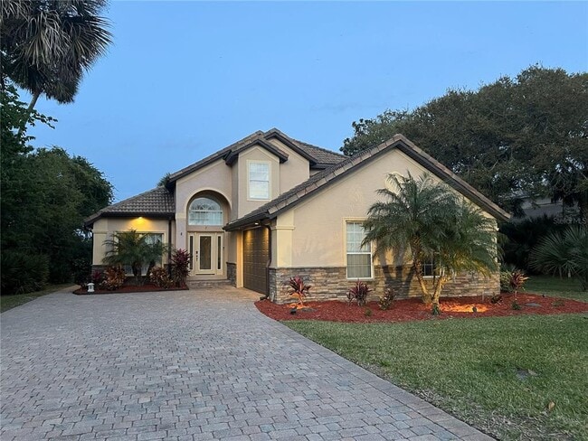 Building Photo - 7 S Riverwalk Dr