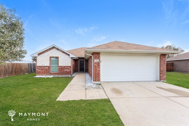 Building Photo - 1830 Ridgecrest Dr