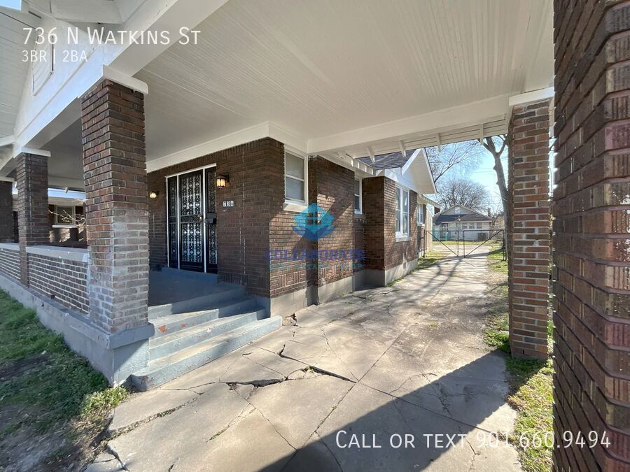 Primary Photo - Historical Charmer located between Midtown...