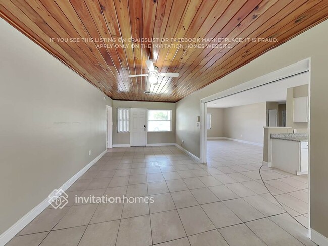 Foto del edificio - 2808 4th St E