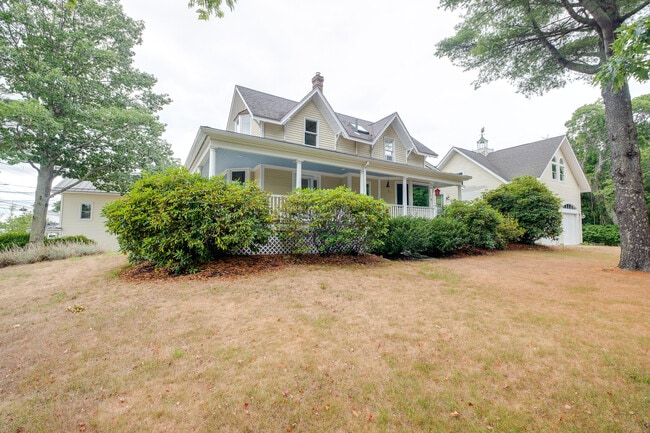 Photo - 1235 Shore Rd House