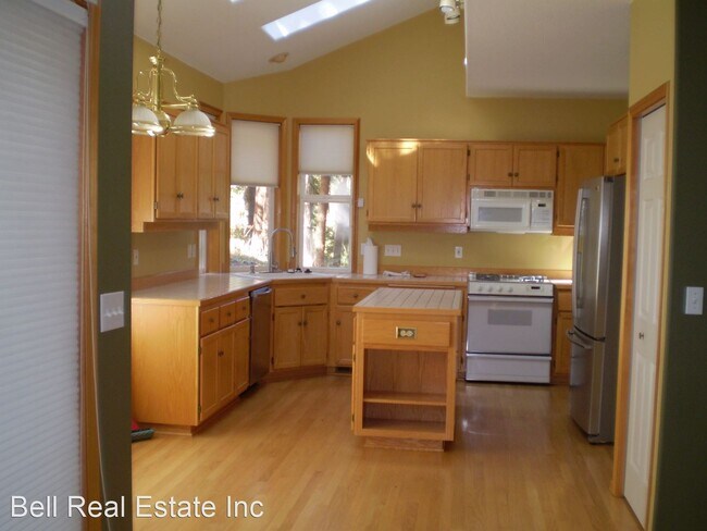 Foto del edificio - 4 br, 2 bath House - 3882 Ashford Drive