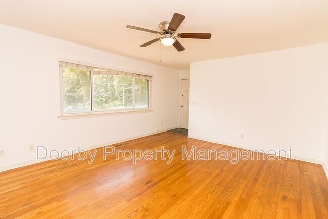 Foto del edificio - 833 Ashland Terrace