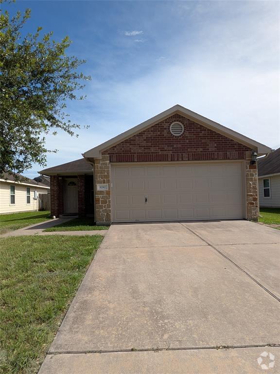 Building Photo - 6242 El Granate Dr