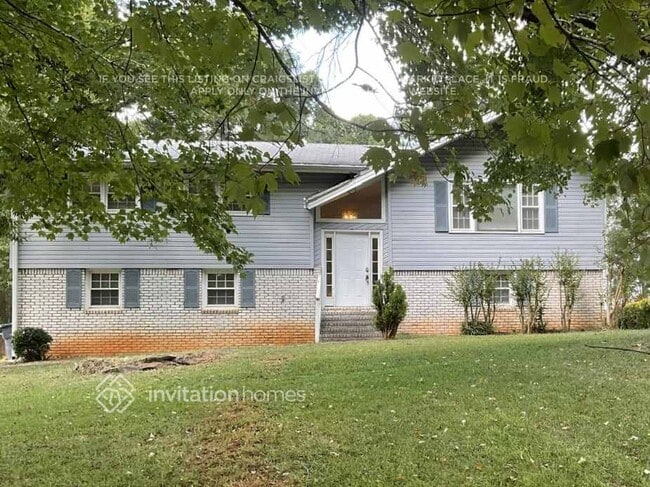 Building Photo - 4657 Cresant Ln