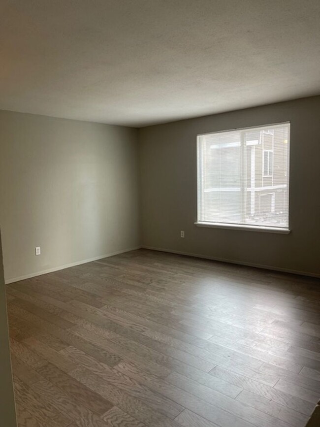 Foto del edificio - 4323 67th Ave W