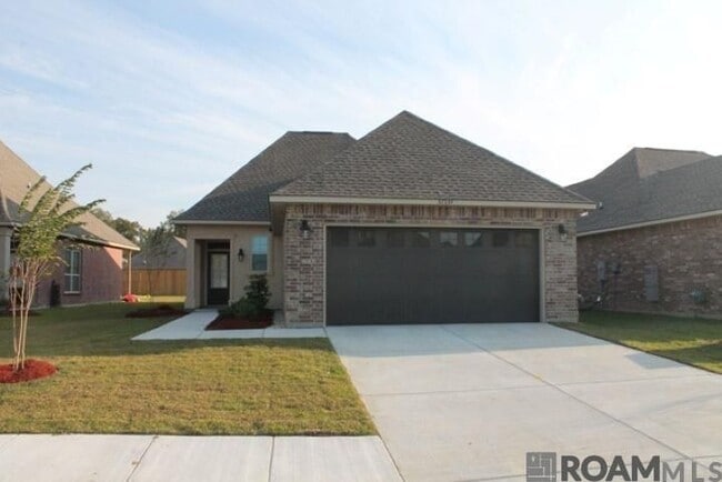 Building Photo - 37237 Market Place Drive