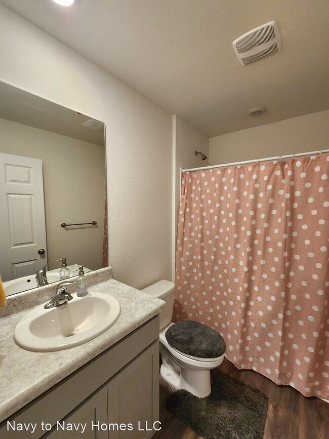 Building Photo - 3 br, 2 bath House - 7860 Maxton Rd