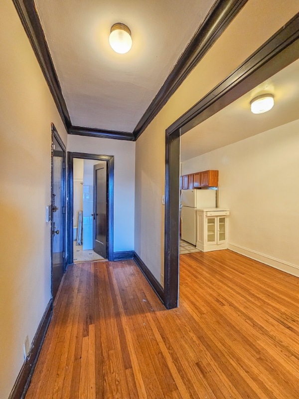 Building Photo - 4782 N Elston Ave