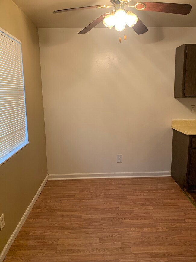 1765 Shiloh Springs Rd Unit 1765, Trotwood, OH 45426 Apartments in