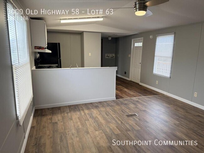 Foto del edificio - 3000 Old Hwy 58