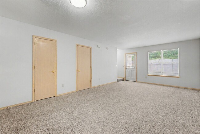 Foto del edificio - 1366 E Sequoyah Ct