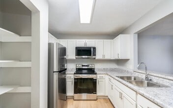 Interior Photo - University Commons Apartments