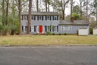 Building Photo - 2437 Tilghman Cir