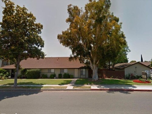 Primary Photo - 1220 Bryan Ave