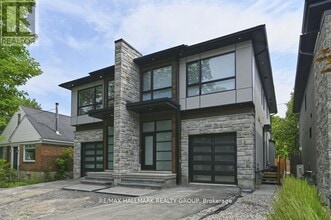 Building Photo - 457 Dawson Ave