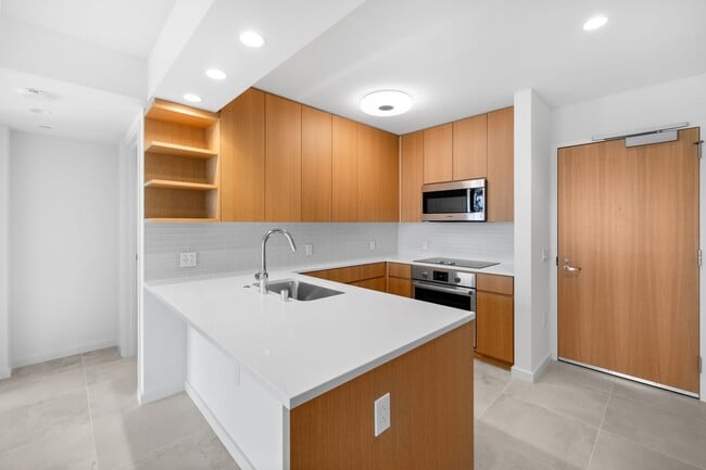 2319 - 2319 Apartment